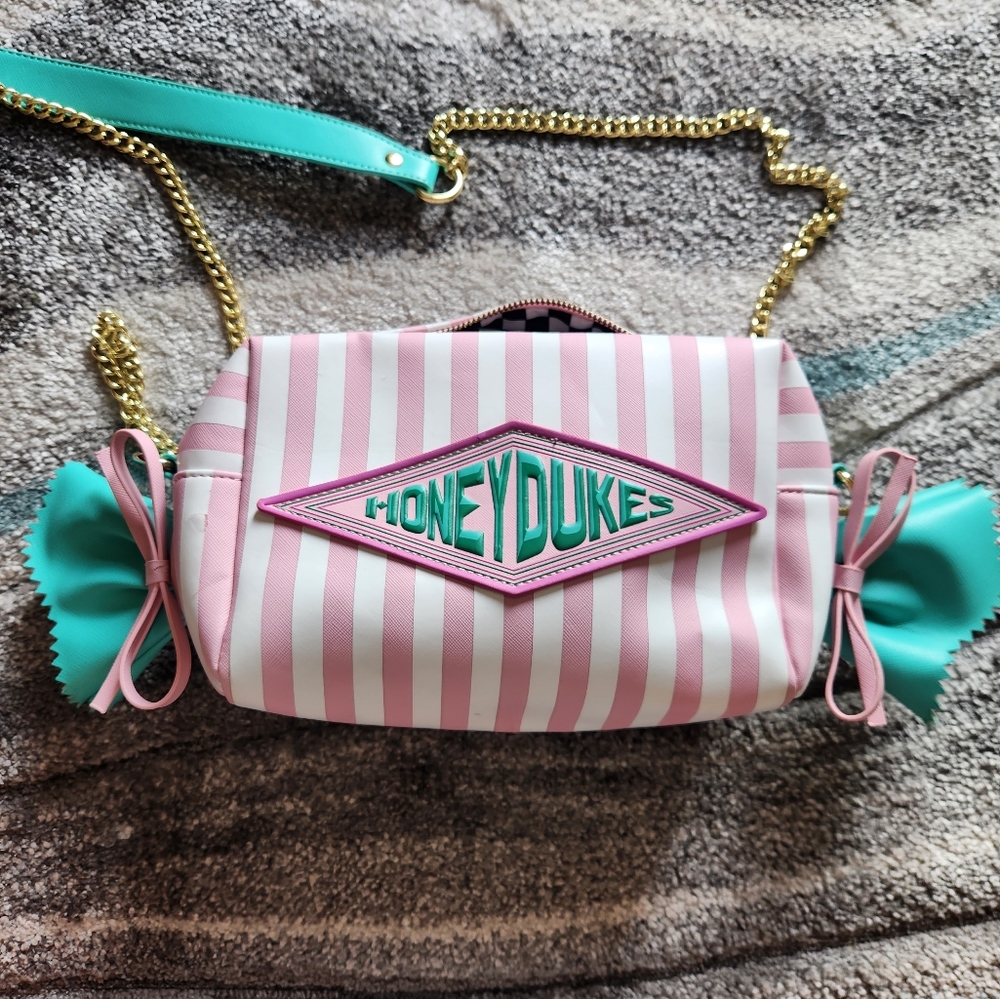 Loungefly honeydukes